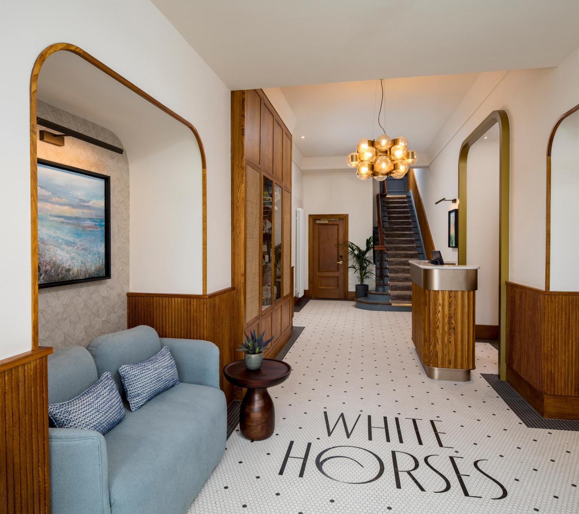 The White Horses By Everly Collection Hotel Hove