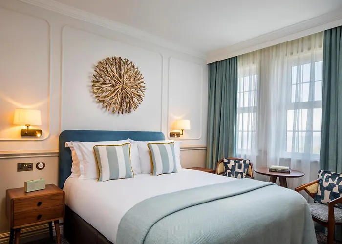 The White Horses By Everly Hotels Collection